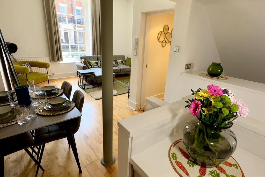 The Quirky Quarter- 2Bedrooms Apartment Liverpool Exterior foto